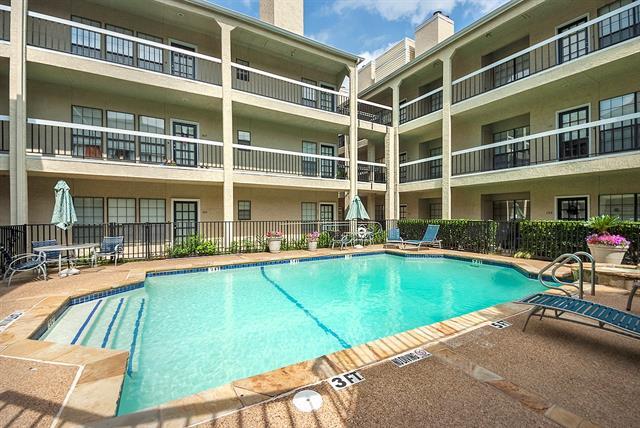 property at 4800 W Lovers Ln