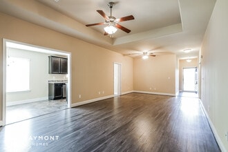 363 Ivy Hills Cir in Calera, AL - Building Photo - Building Photo