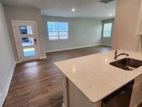 2021 Holmesburg Private Cir in Gallatin, TN - Building Photo - Building Photo