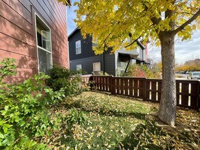 1547 Easy Rider Ln in Boulder, CO - Building Photo - Building Photo