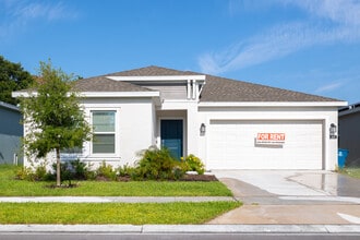 Ranches at Lake McCleod in Winter Haven, FL - Building Photo - Building Photo