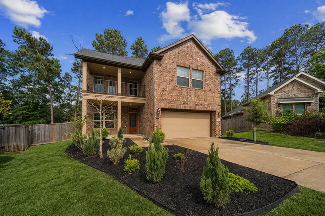 property at 206 Elianne Lace Ct