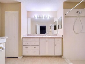 18736 Bent Pine Dr in Hudson, FL - Building Photo - Building Photo