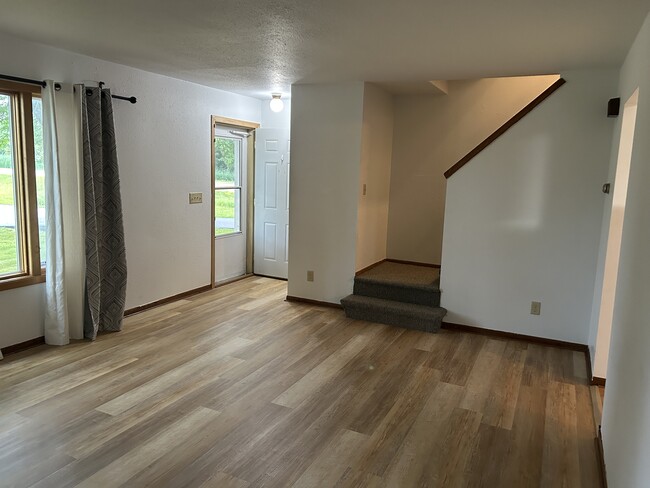property at 7952 Daniel Ct