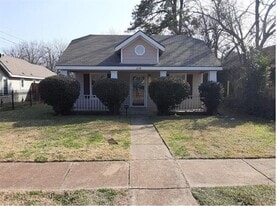 2234 Stoneman St in Dallas, TX - Building Photo