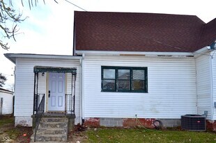 602 S Miller St in Shelbyville, IN - Building Photo