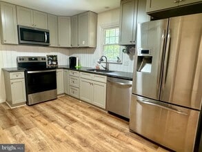 1380 Sand Hill Rd in Hummelstown, PA - Building Photo - Building Photo