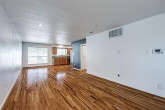 4616 W Lovers Ln in Dallas, TX - Building Photo - Building Photo