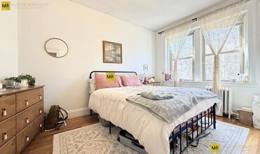 240 Kelton St, Unit 7 in Boston, MA - Building Photo - Building Photo