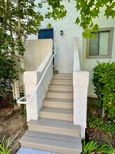 8444 Via Sonoma, Unit #85 in La Jolla, CA - Building Photo - Building Photo