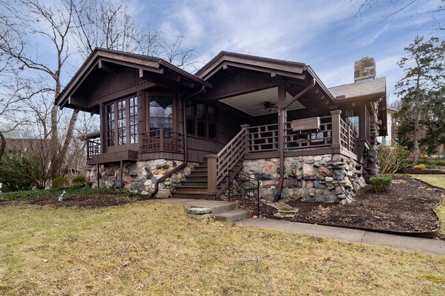 property at 126 Mahrt Ave