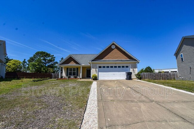 2632 Indian Wells Ct in Hope Mills, NC - Building Photo - Building Photo