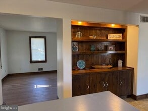 227 Fairview Ave in Moorestown, NJ - Building Photo - Building Photo