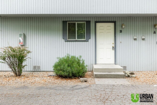 property at 3129 E 29th Ave