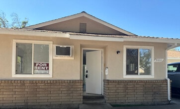 3001 Radnor Way in Modesto, CA - Foto de edificio - Building Photo