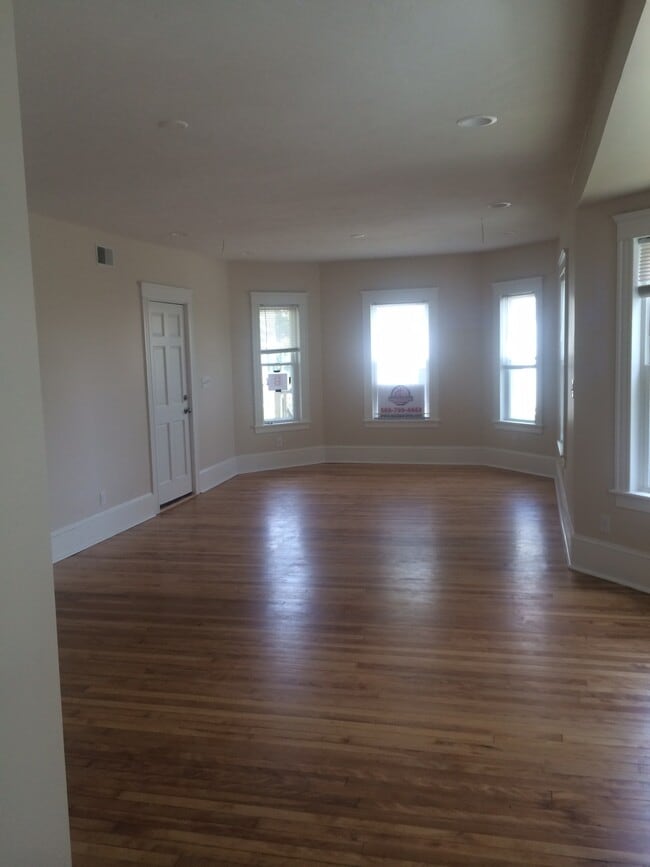 9 Mattson Ave, Unit 1st floor in Worcester, MA - Building Photo - Building Photo