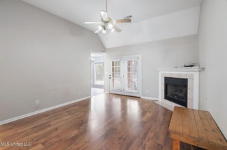 1106 Fawn Dr in Hernando, MS - Foto de edificio - Building Photo