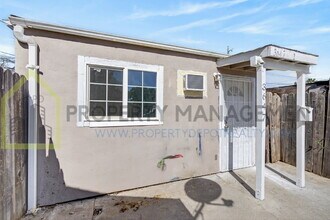 3647 18th Ave in Sacramento, CA - Building Photo - Building Photo