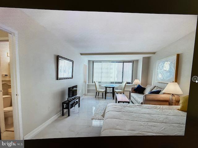 property at 1021 Arlington Blvd