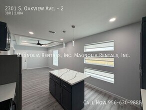 2301 S Oakview Dr, Unit 2 in Edinburg, TX - Building Photo - Building Photo