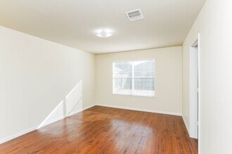 18723 N Lyford Dr in Katy, TX - Building Photo - Building Photo