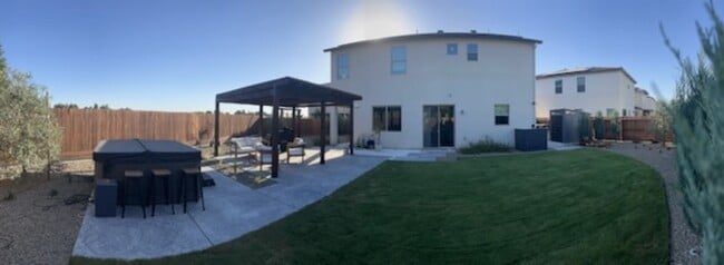 3319 W Good Ave in Visalia, CA - Building Photo - Building Photo