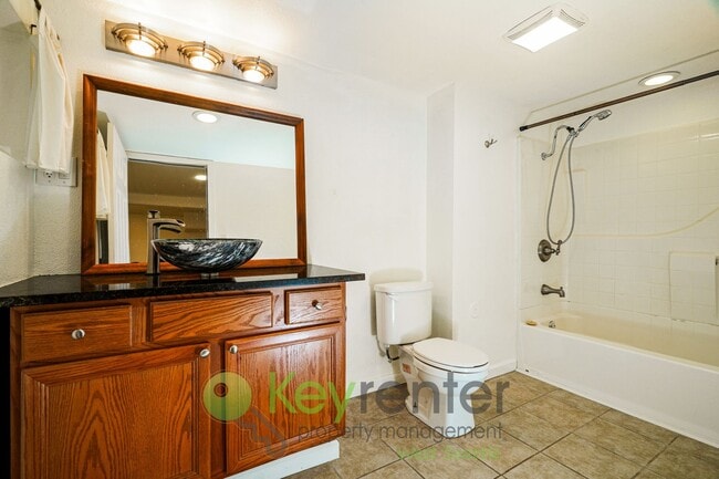 7951 9th Ave SW in Seattle, WA - Building Photo - Building Photo