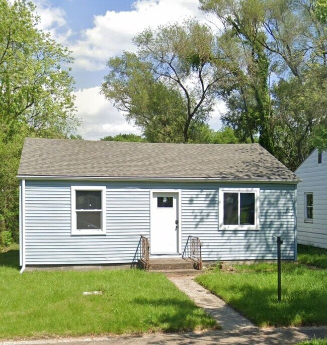 property at 419 Dallas St