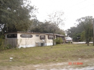 9411 N Nebraska Ave in Tampa, FL - Building Photo - Building Photo