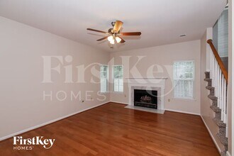 9024 Twilight Hill Ct in Charlotte, NC - Building Photo - Building Photo