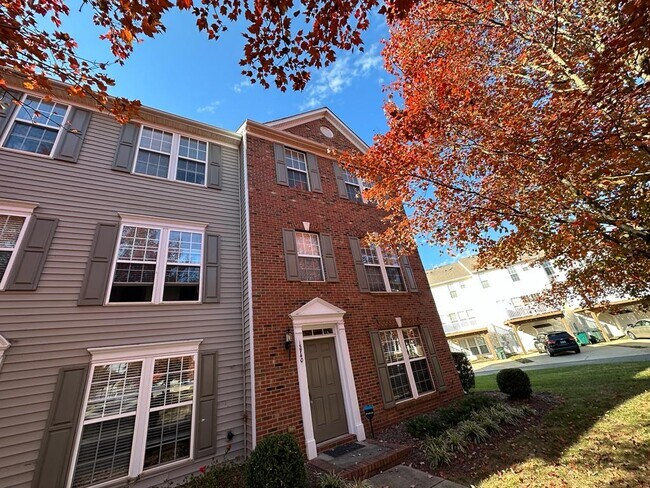 15740 Castle Watch Ave in Charlotte, NC - Building Photo - Building Photo