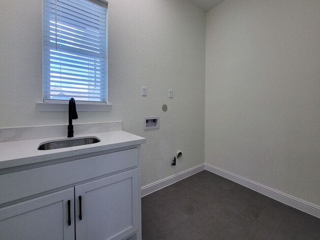 2307 Wipprecht St in Houston, TX - Building Photo - Building Photo