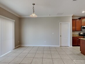 10149 Dogwood Creek Dr in Jacksonville, FL - Building Photo - Building Photo