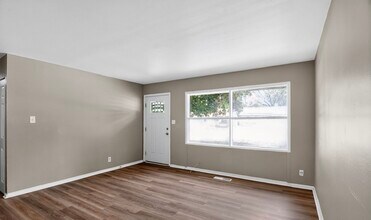 6809 E 47th St in Indianapolis, IN - Building Photo - Building Photo