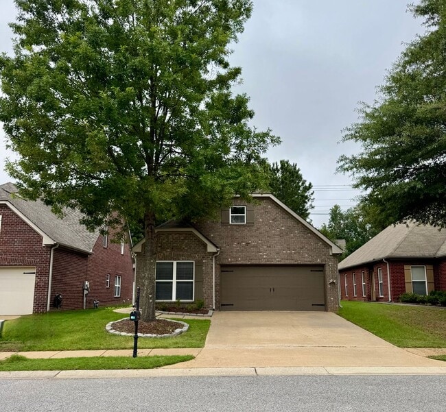 property at 2722 Oxmoor Way