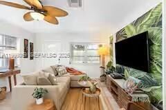 108 SE 4th Terrace, Unit A in Dania Beach, FL - Foto de edificio - Building Photo