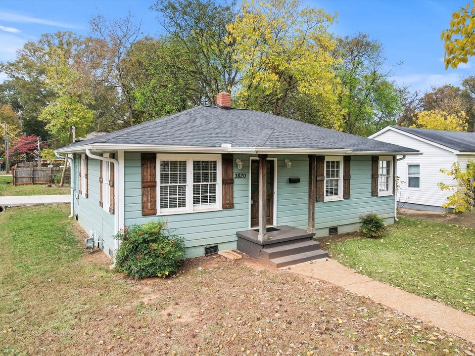 3820 Troy Swasey Blvd SW in Huntsville, AL - Building Photo