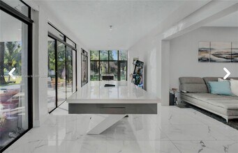 3801 NW 97th Ave in Hollywood, FL - Building Photo - Building Photo
