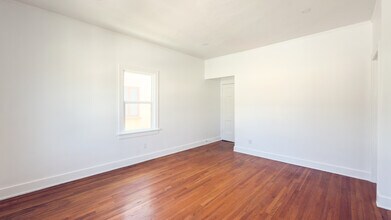 246 S Sycamore Ave in Los Angeles, CA - Building Photo - Building Photo
