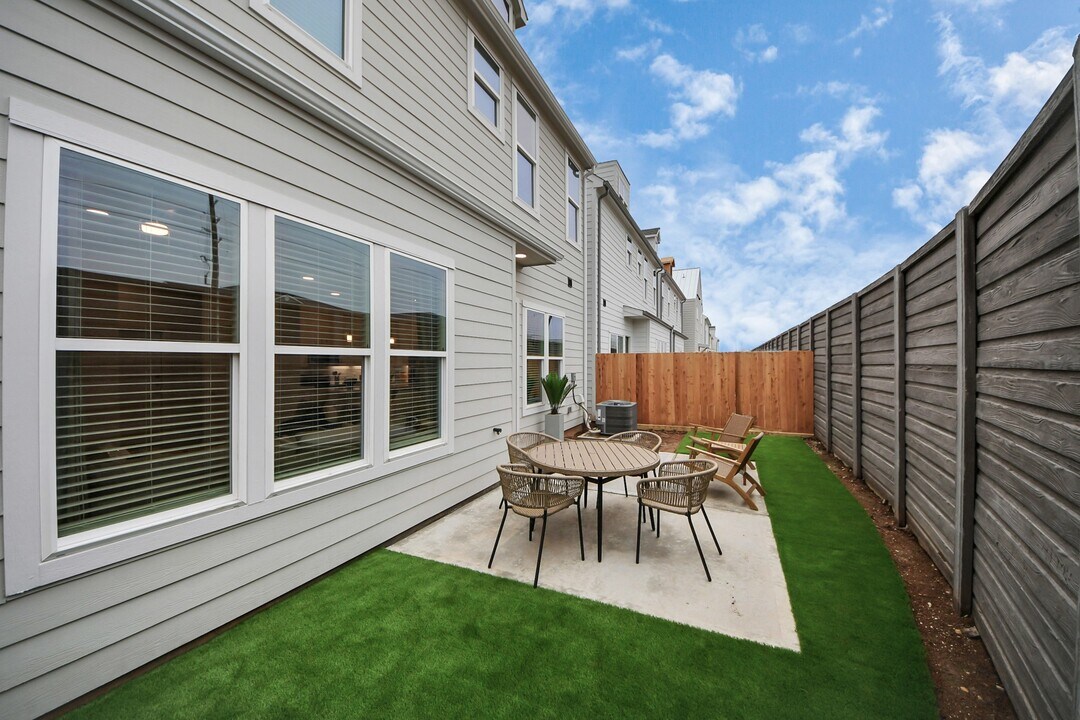 22031 Ferguson Mdw Ln in Richmond, TX - Building Photo