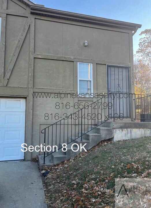 1805 Jackson Ave in Kansas City, MO - Building Photo
