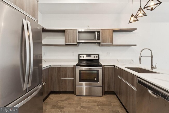 property at 2028 E Fletcher St