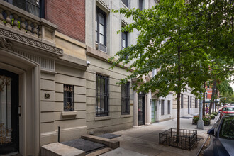 61 East 66th Street in New York, NY - Building Photo - Building Photo