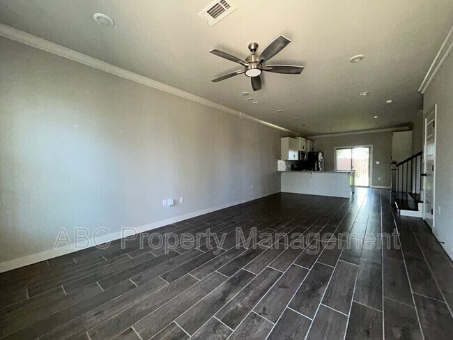 3205 SW Hillstone Ave in Bentonville, AR - Building Photo - Building Photo
