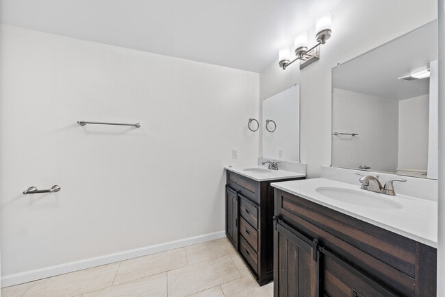 301 Tatum Rd in Martindale, TX - Building Photo - Building Photo