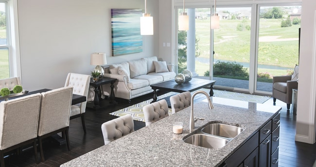 The Residences of Old Hawthorne in Columbia, MO - Building Photo - Building Photo