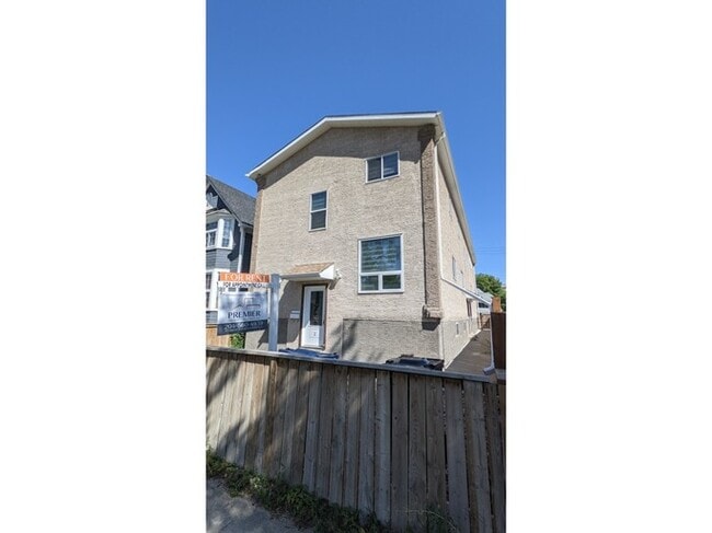 property at 407-407 Sherbrook St