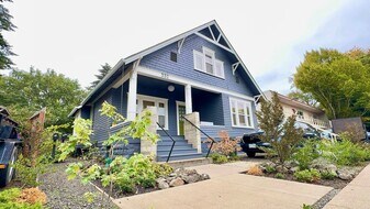 332 W 5th Ave in Eugene, OR - Building Photo
