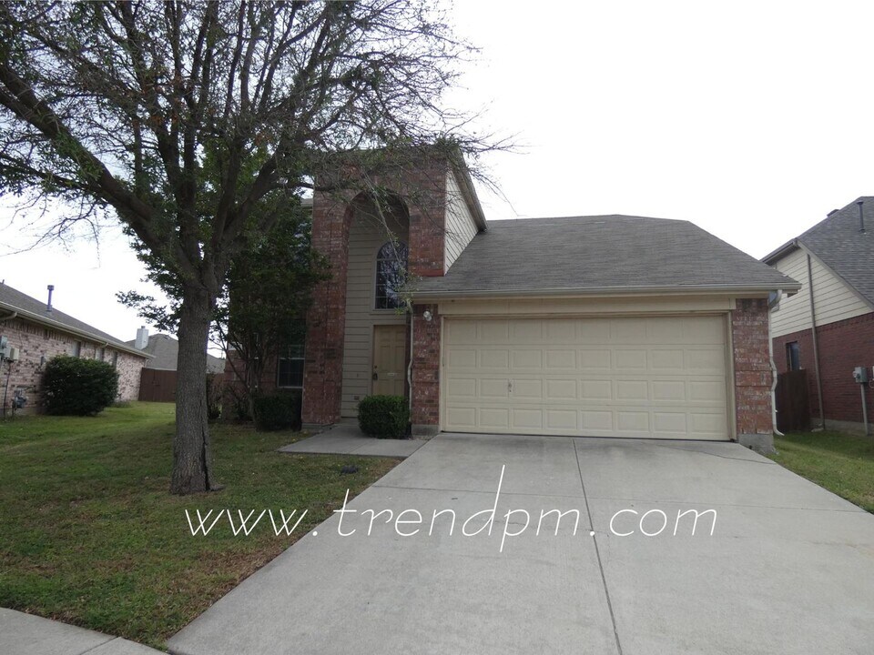 11616 Netleaf Ln in Fort Worth, TX - Building Photo