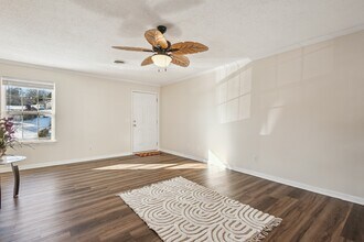 2023 Weaver Pike in Bristol, TN - Building Photo - Building Photo